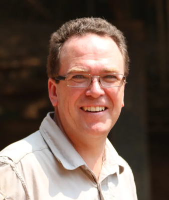 Tony Nevin, writer for Animal Therapy Magazine: Q&A